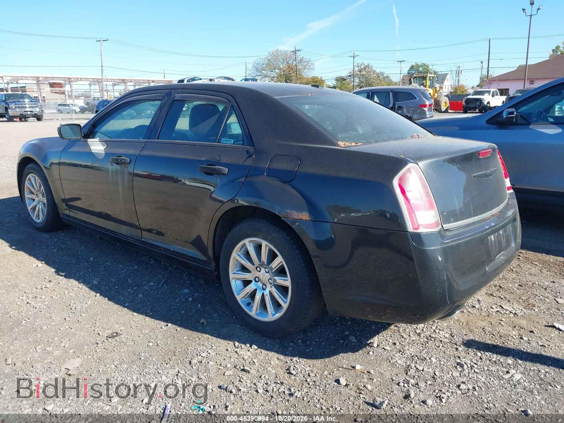 2011 Chrysler 300 (VIN 2C3CA5CG7BH533191) — photo 3 of 14