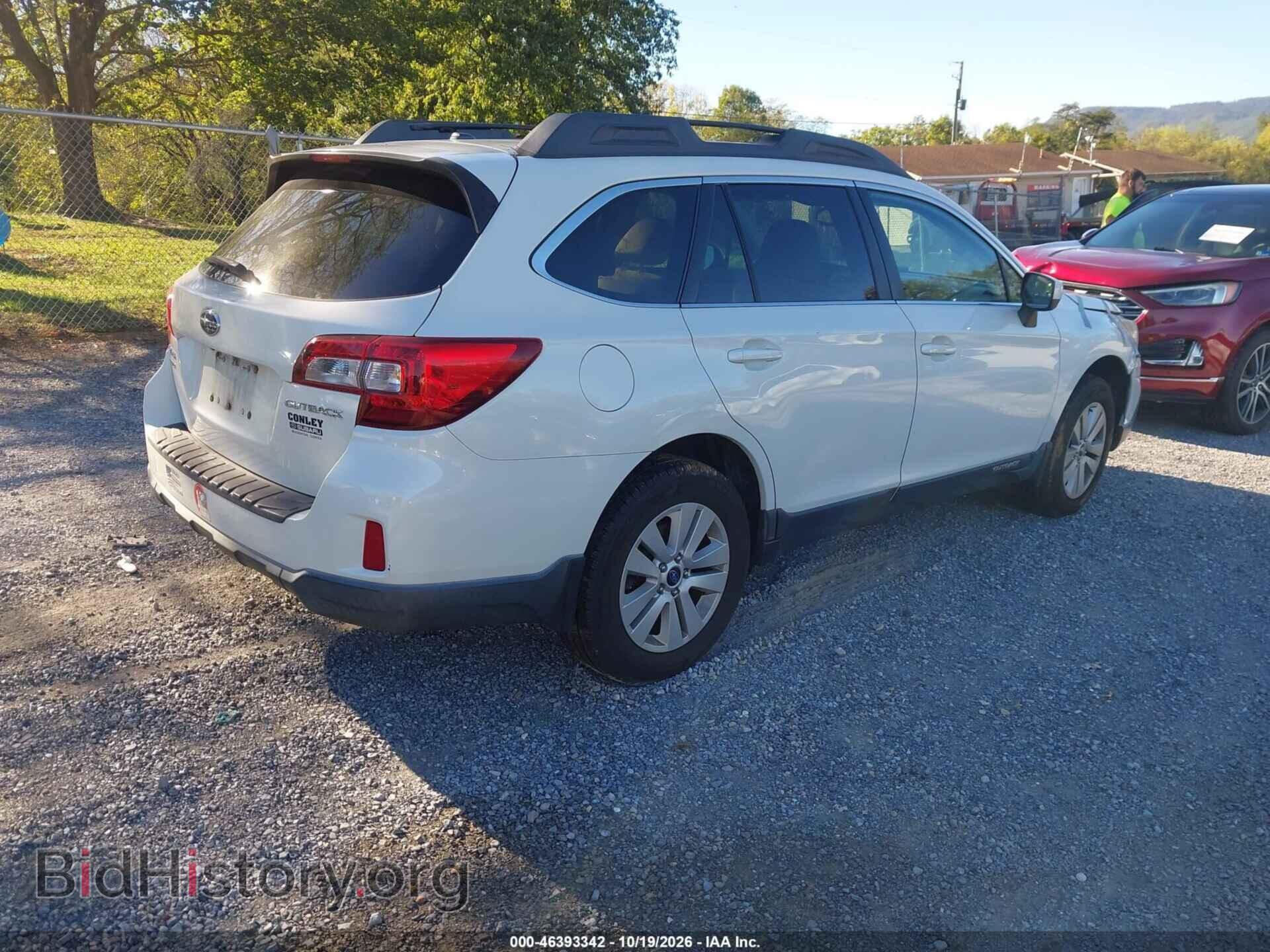 2015 SUBARU OUTBACK - VIN: 4S4BSBDC8F3239673 - Photo 4
