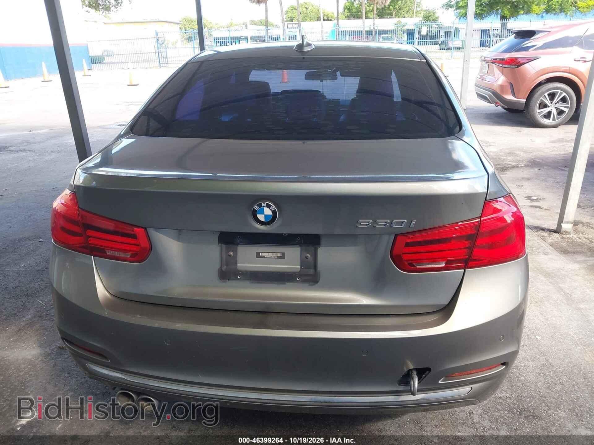2018 BMW 330I - VIN: WBA8B9C55JEE81859 - Photo 16