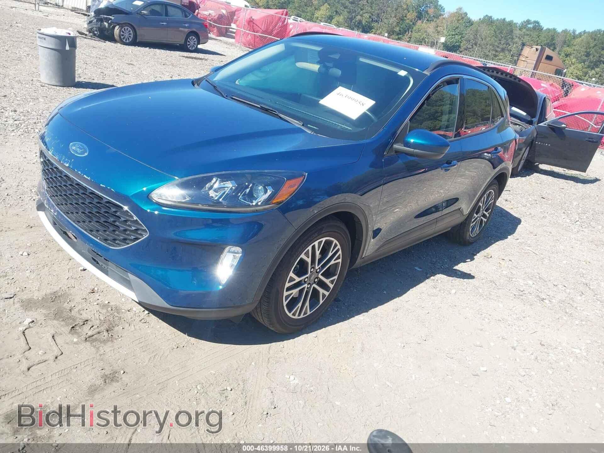 2020 Ford ESCAPE (VIN 1FMCU0H66LUA00667) — фото 2 из 16