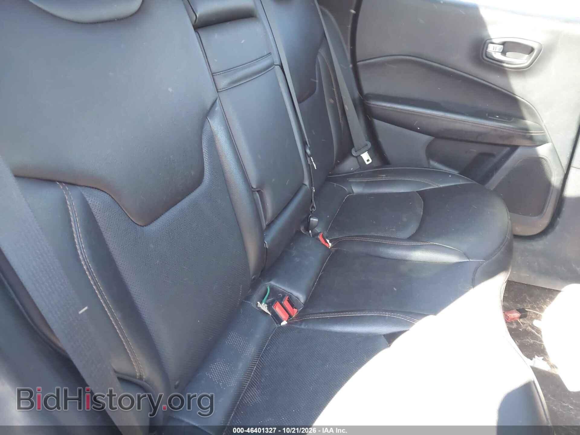 2020 Jeep COMPASS (VIN 3C4NJDCB9LT146881) — photo 8 of 15