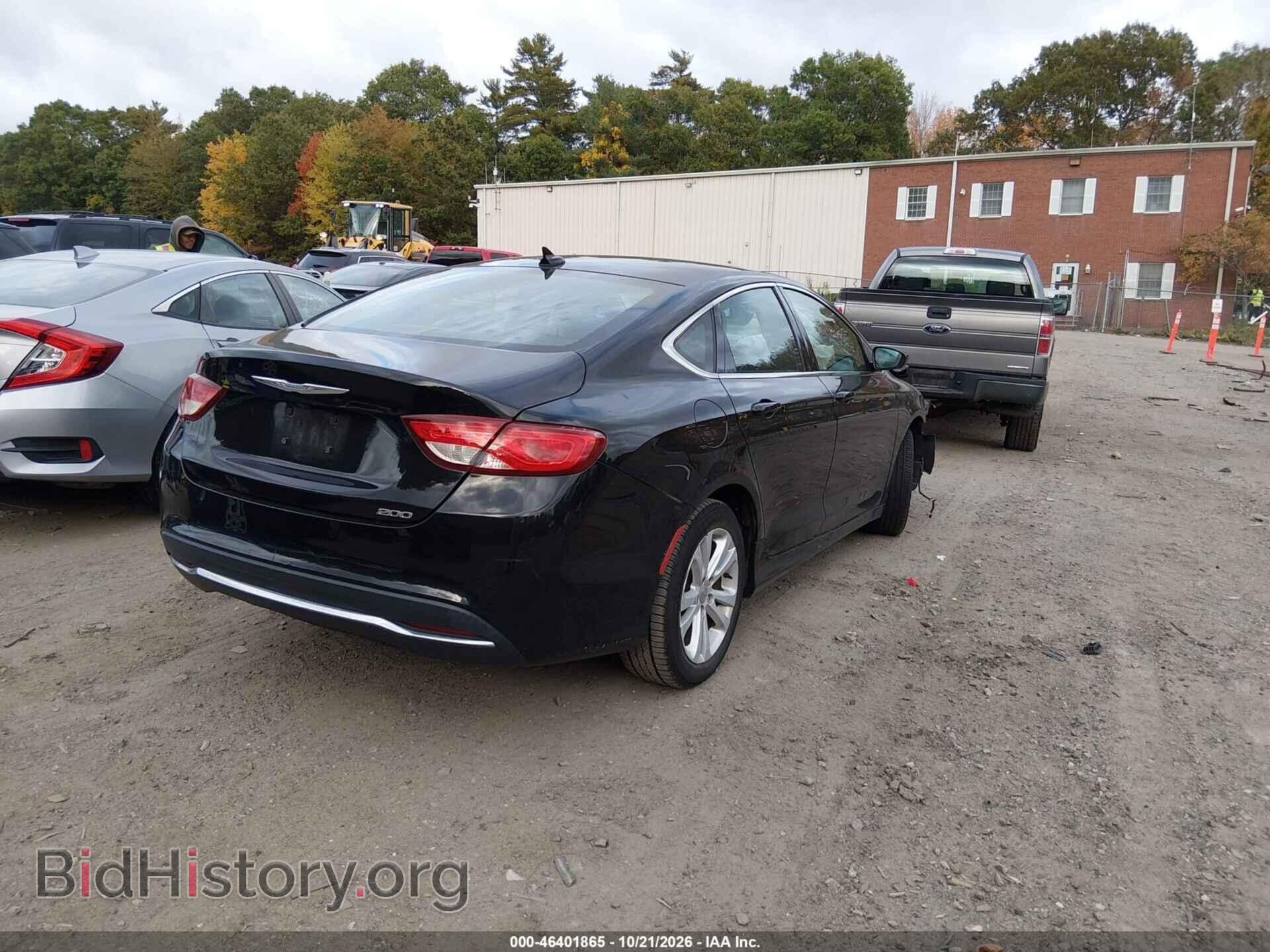 2016 Chrysler 200 (VIN 1C3CCCAB5GN102014) — photo 4 of 11