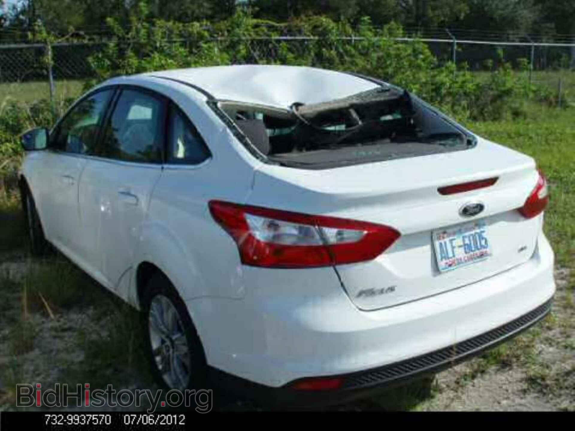 2012 Ford Focus - VIN: 1FAHP3H2XCL357751 - Photo 10