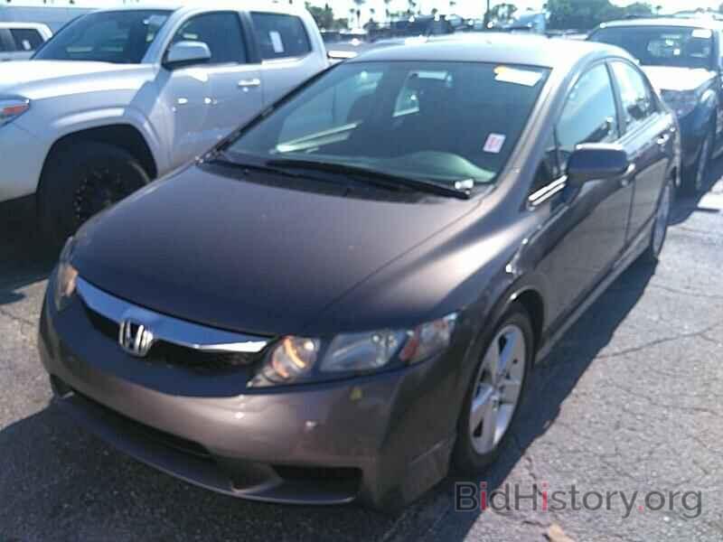 Photo 19XFA1F68BE008494 - Honda Civic Sdn 2011