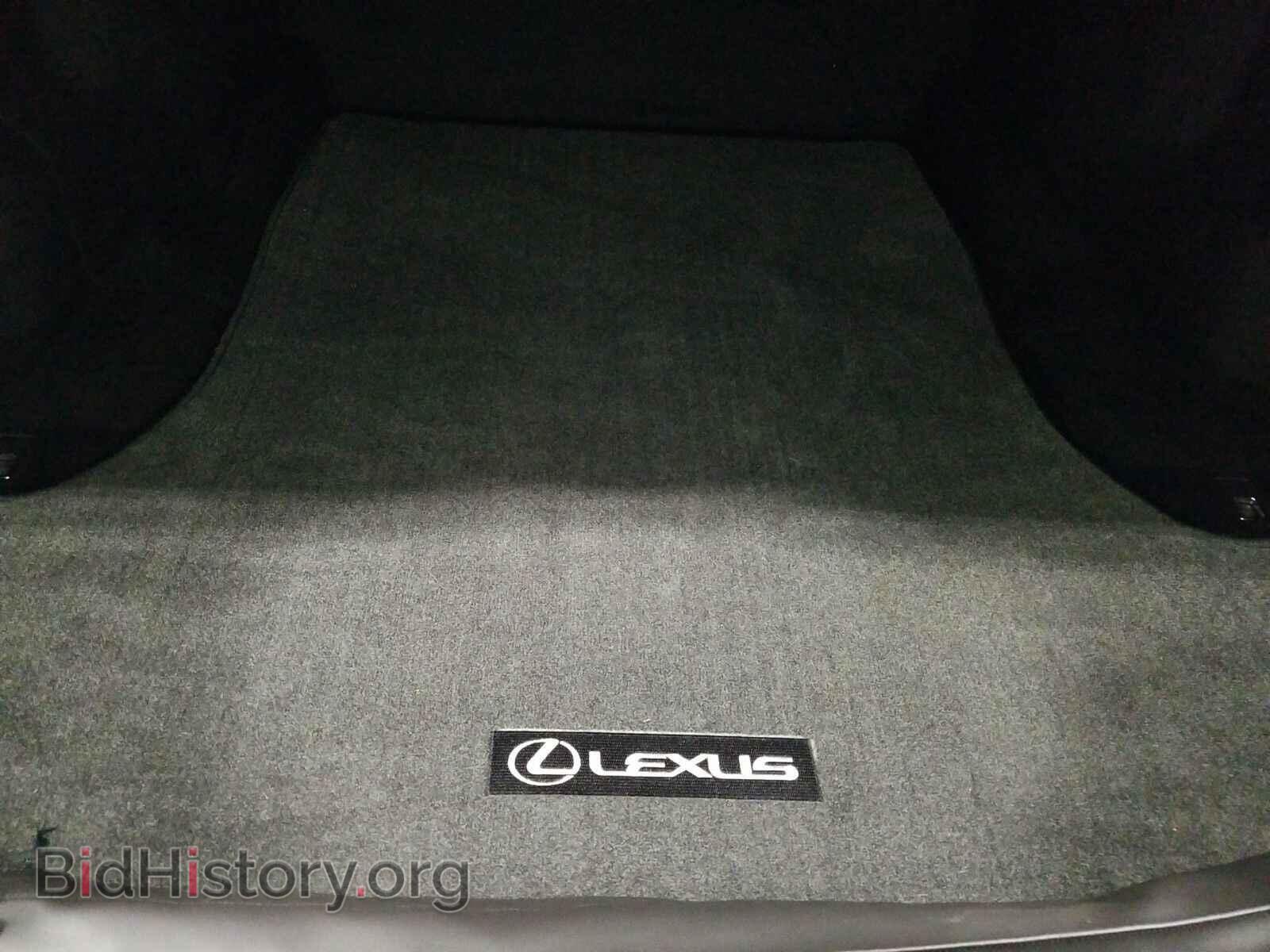 2018 Lexus LS - VIN: JTHB51FF8J5000486 - Photo 17