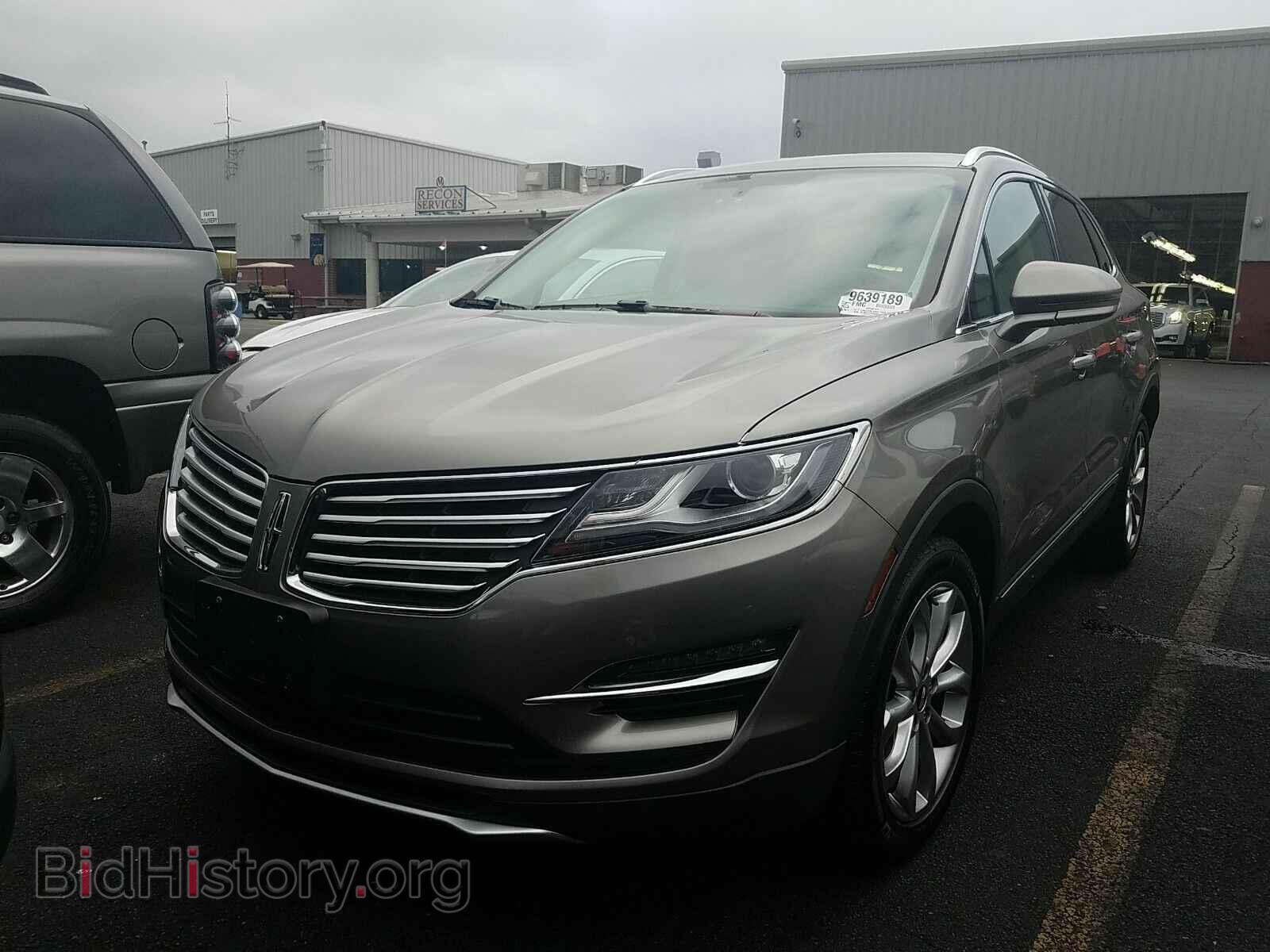 Фотография 5LMCJ2C98HUL15495 - Lincoln MKC 2017