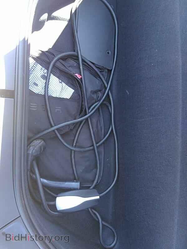 2016 Tesla Model X - VIN: 5YJXCAE24GF005851 - Фото 8