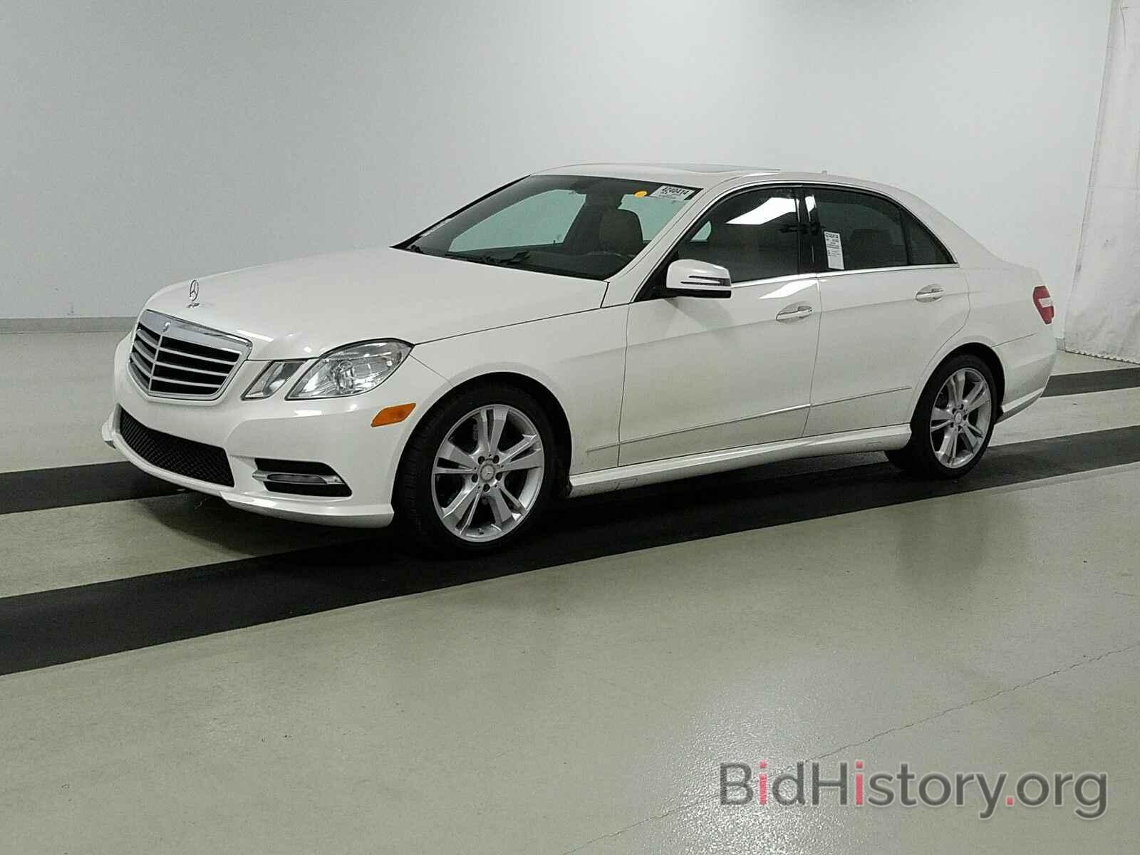 Photo WDDHF5KB8DA669720 - Mercedes-Benz E-Class 2013