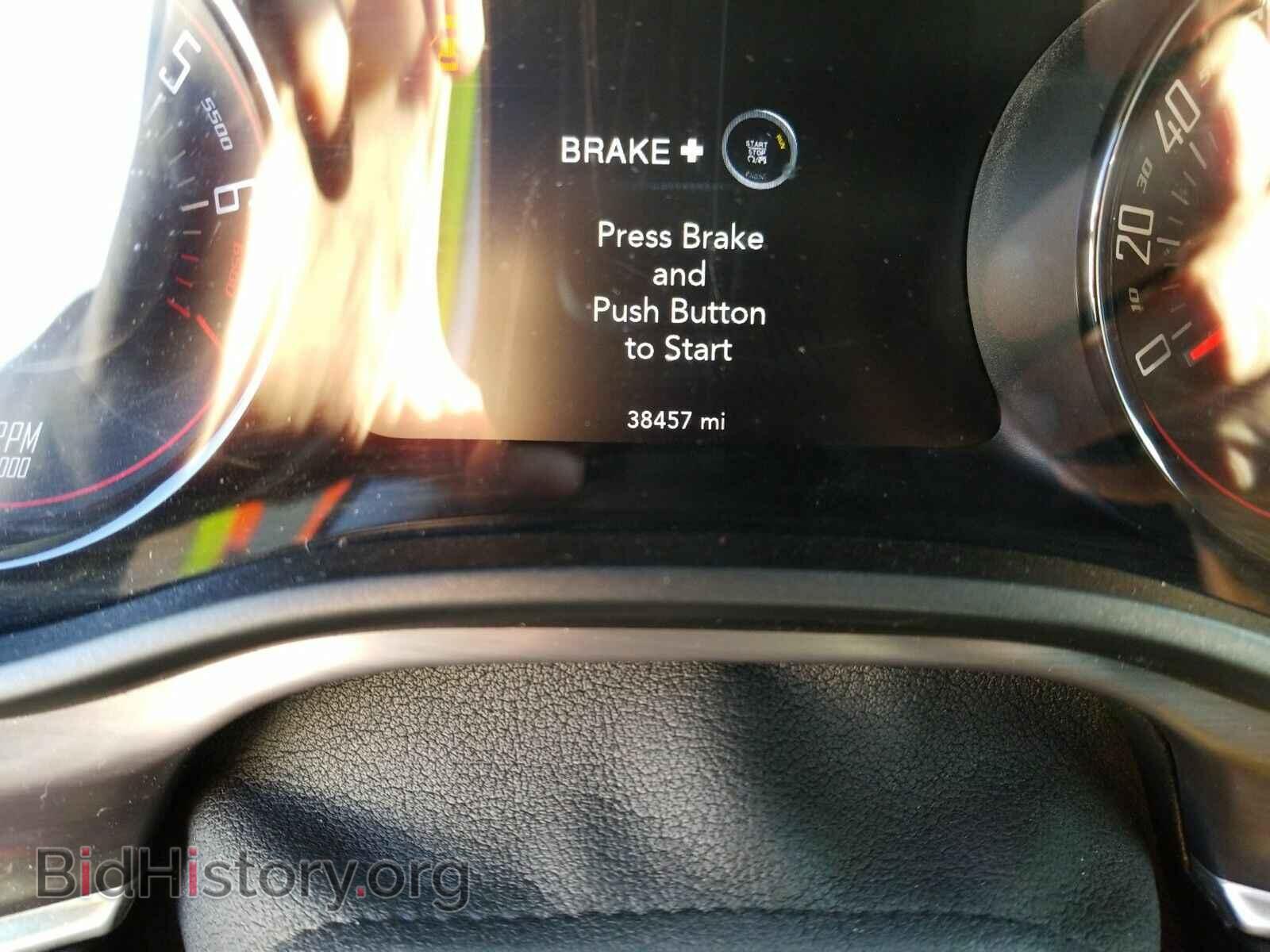 2016 Dodge Challenger - VIN: 2C3CDZAG0GH232352 - Фото 5