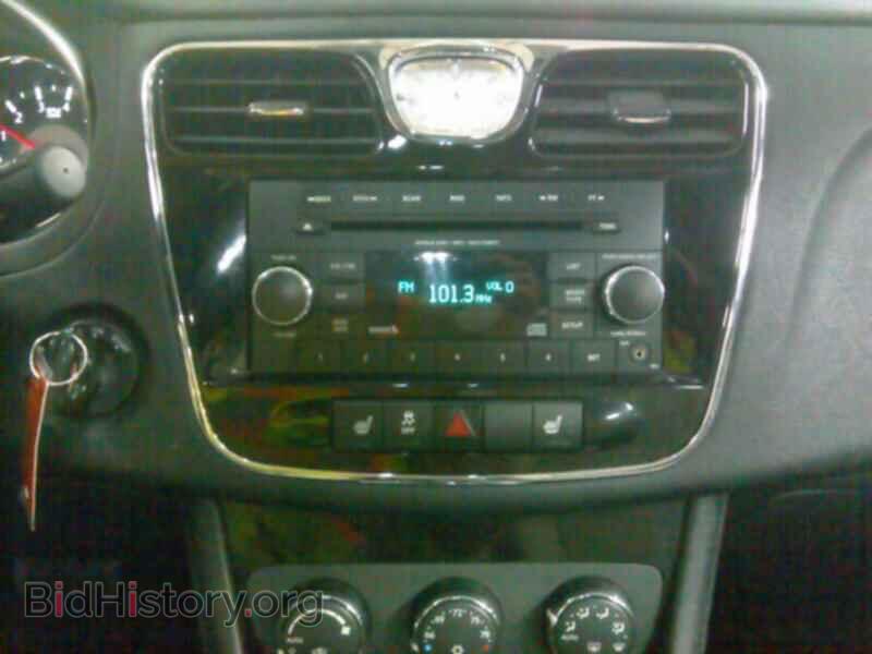 2012 Chrysler 200 - VIN: 1C3CCBBB0CN328688 - Фото 4
