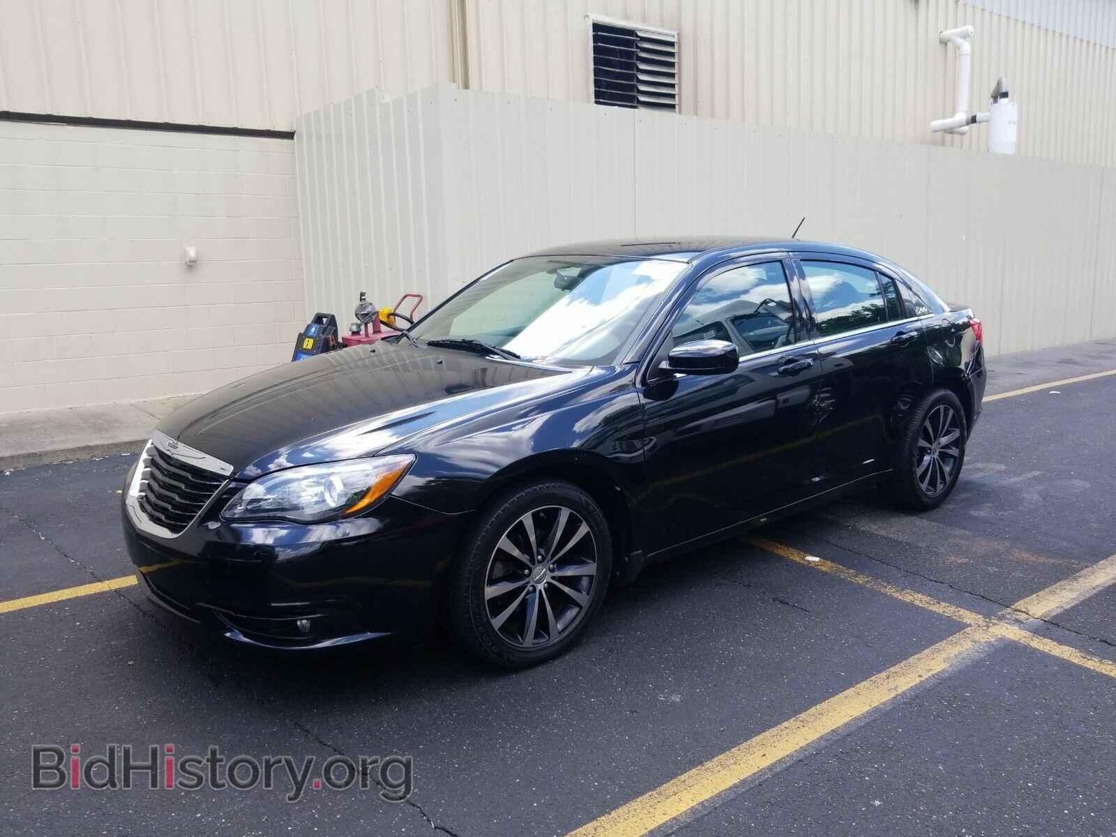 Фотография 1C3CCBBG3DN726796 - Chrysler 200 2013