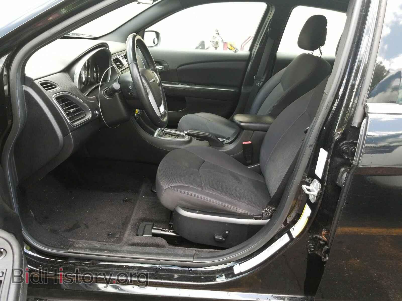 2013 Chrysler 200 - VIN: 1C3CCBBG3DN726796 - Фото 3