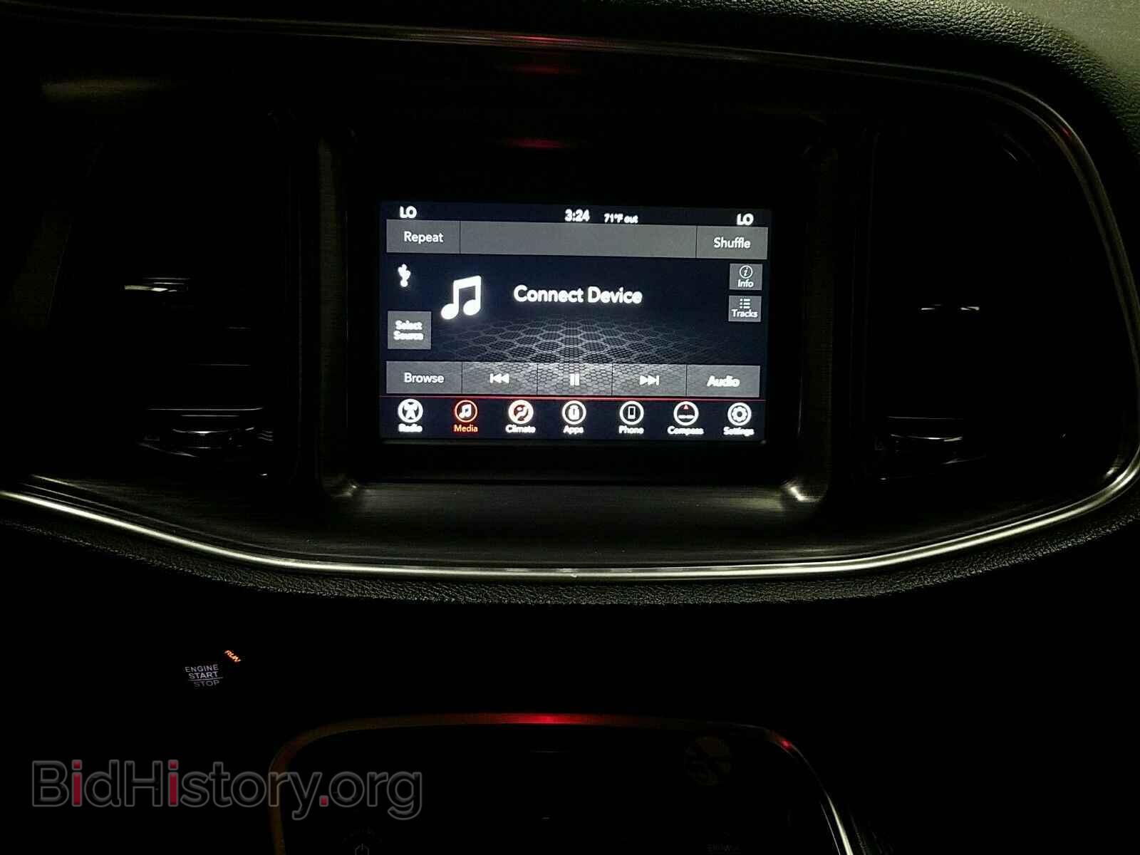 2018 Dodge Challenger - VIN: 2C3CDZAG1JH321841 - Фото 4