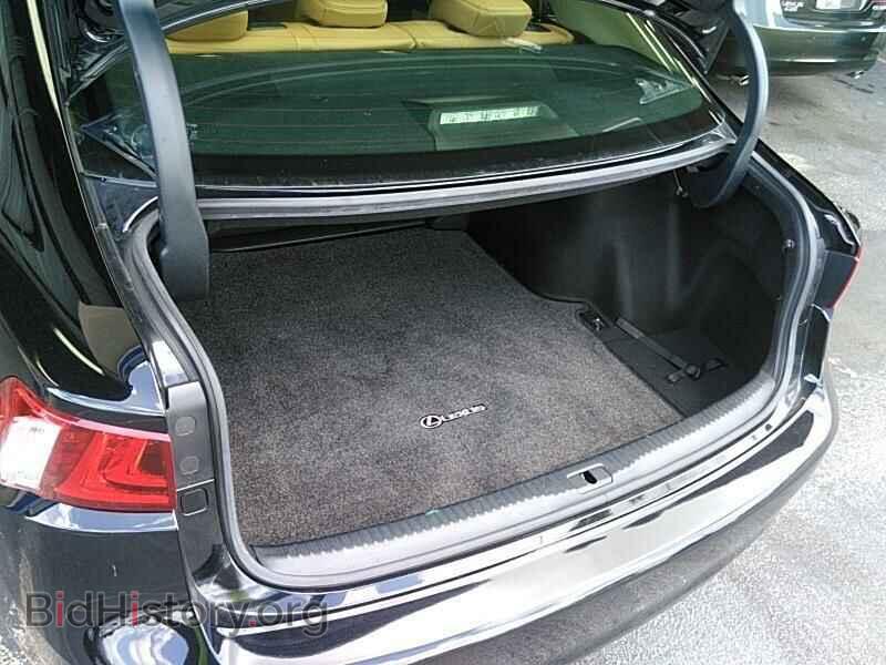2016 Lexus IS 200t - VIN: JTHBA1D2XG5017424 - Фото 7