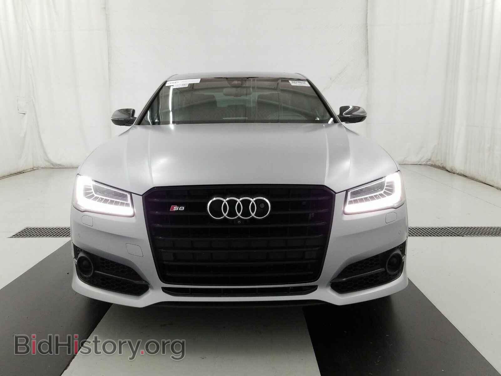 2016 Audi S8 - VIN: WUAJ5AFD2GN900422 - Photo 2