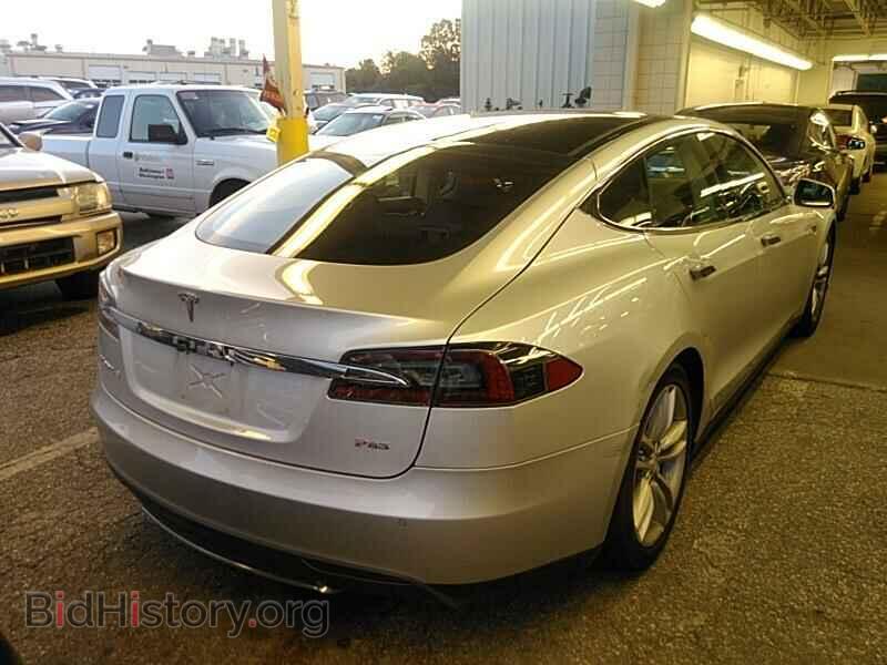 2013 Tesla Model S - VIN: 5YJSA1DP3DFP23089 - Photo 2