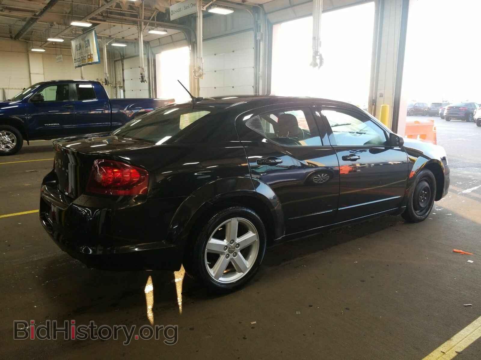 2013 Dodge Avenger - VIN: 1C3CDZAB9DN642672 - Photo 2