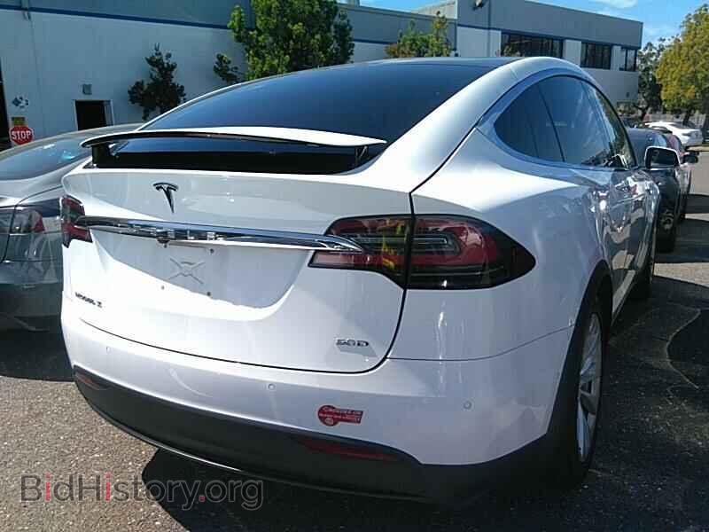 2016 Tesla Model X - VIN: 5YJXCBE23GF007466 - Фото 2