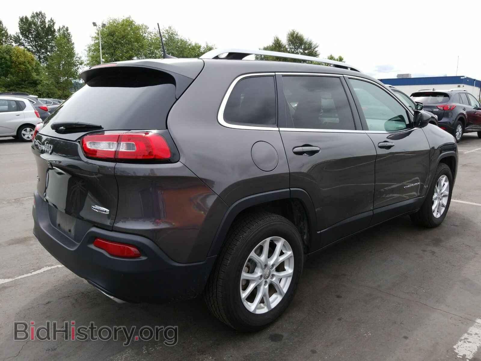 2017 Jeep Cherokee - VIN: 1C4PJMCS0HD240301 - Фото 2