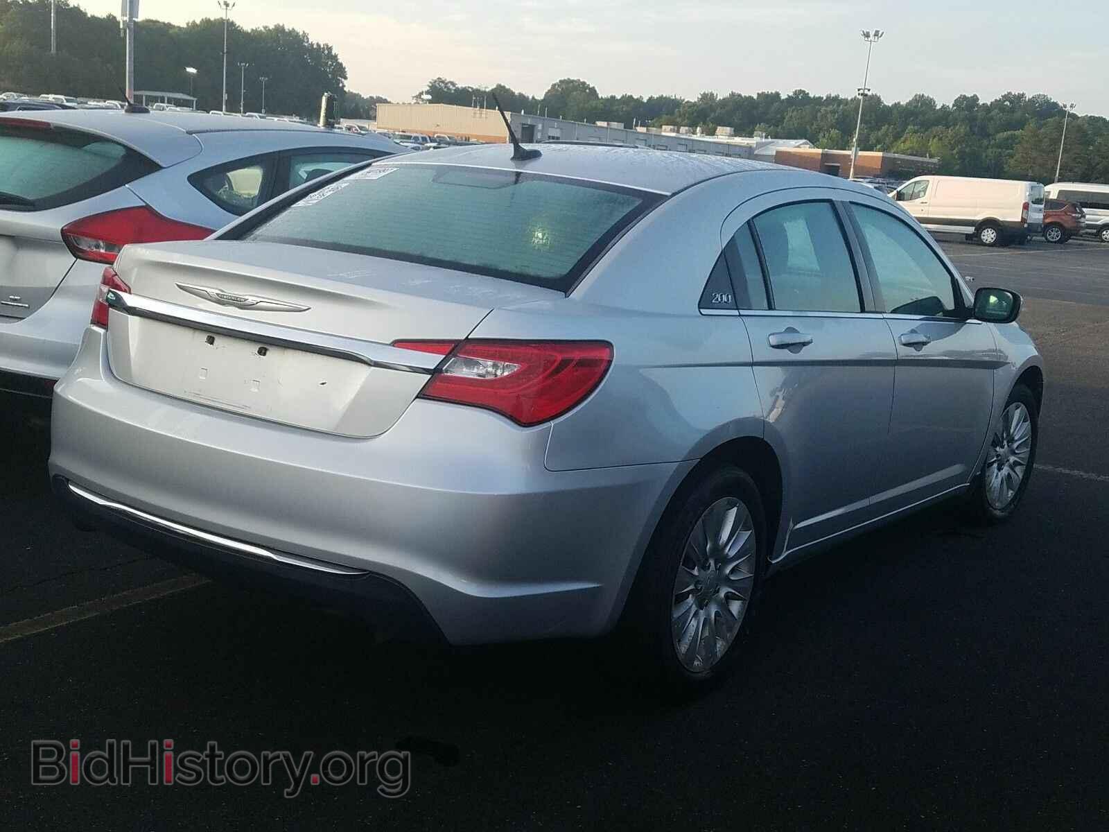 2012 Chrysler 200 - VIN: 1C3CCBAB7CN127145 - Photo 2