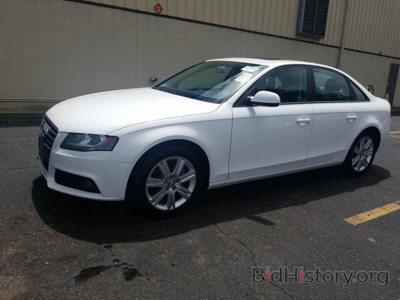 Photo WAUBFAFLXBN026090 - Audi A4 2011