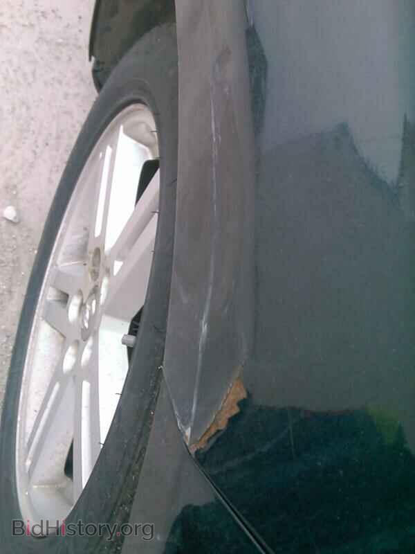 2010 Dodge Avenger - VIN: 1B3CC5FB9AN203985 - Photo 28
