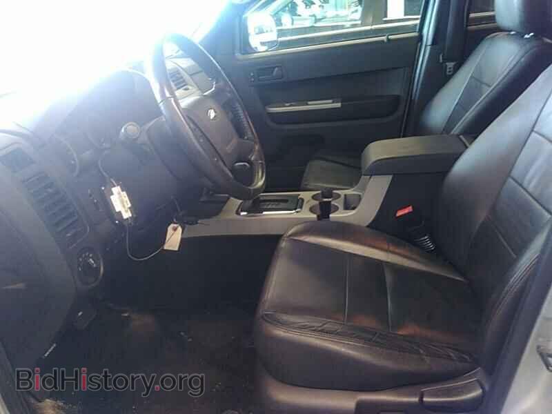 2011 Ford Escape - VIN: 1FMCU9DG0BKA70016 - Фото 3