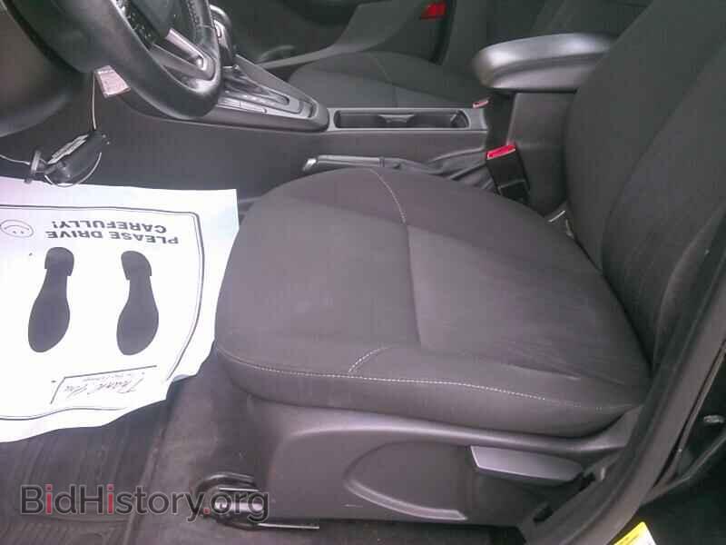 2015 Ford Focus - VIN: 1FADP3K2XFL320307 - Фото 3