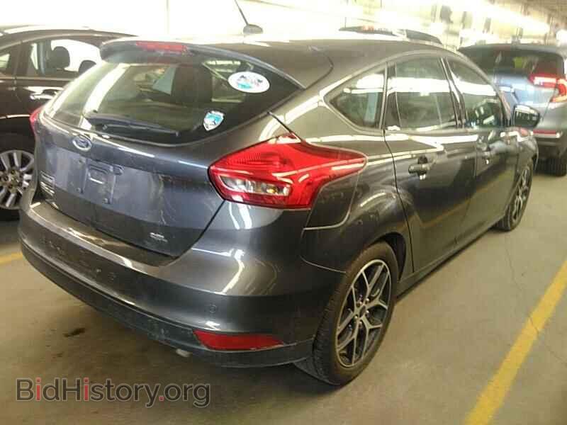 2017 Ford Focus - VIN: 1FADP3M28HL335324 - Photo 2