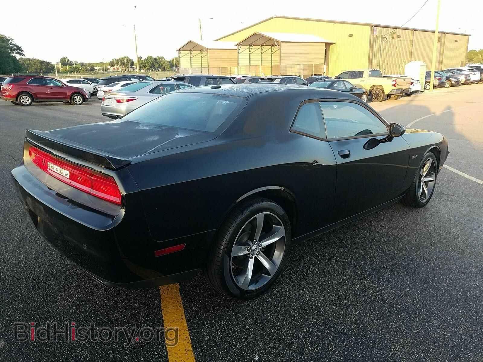 2014 Dodge Challenger - VIN: 2C3CDYBT5EH310644 - Фото 2