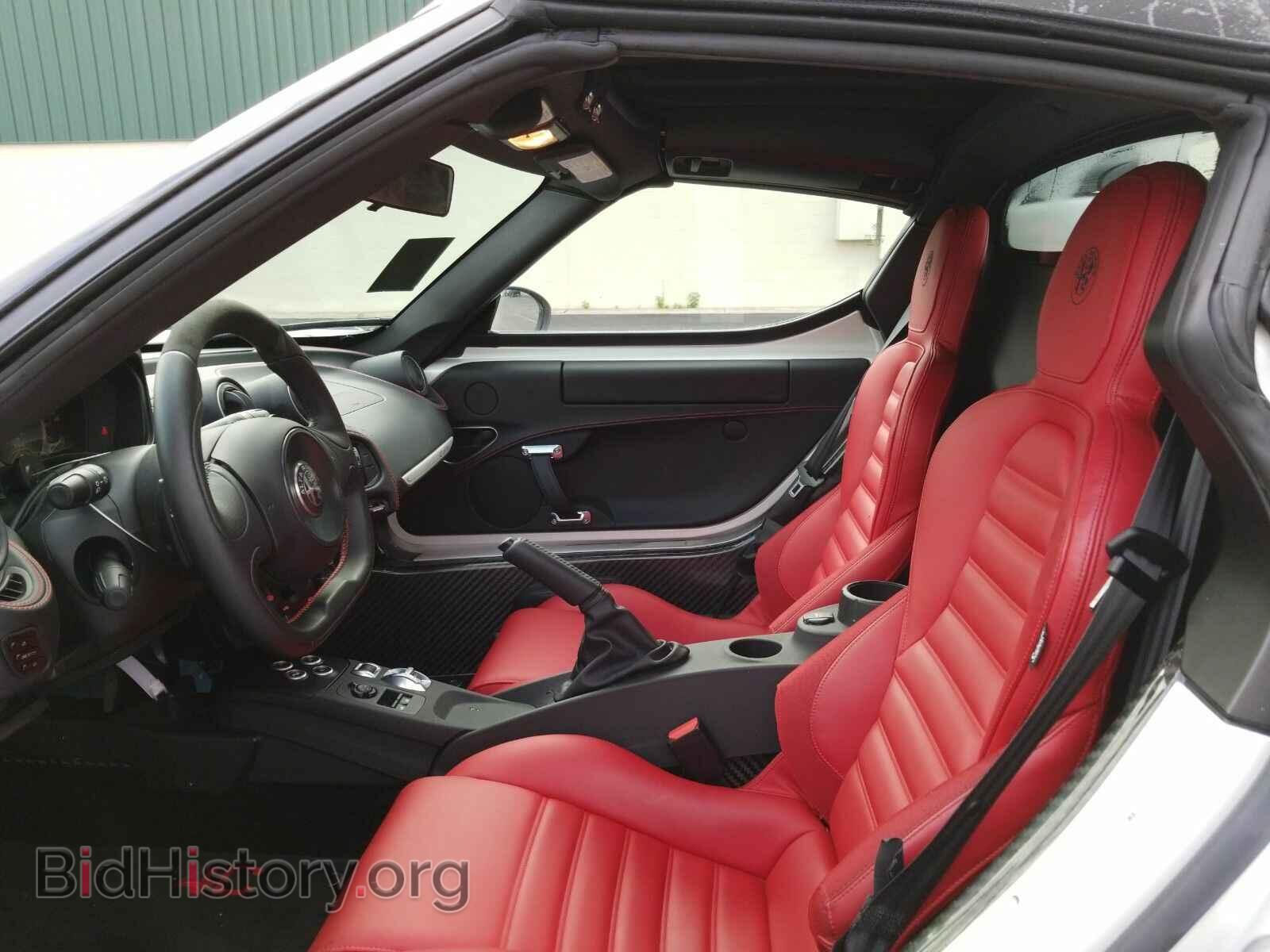 2018 Alfa Romeo 4C Spider - VIN: ZARBAAB47JM268278 - Фото 3