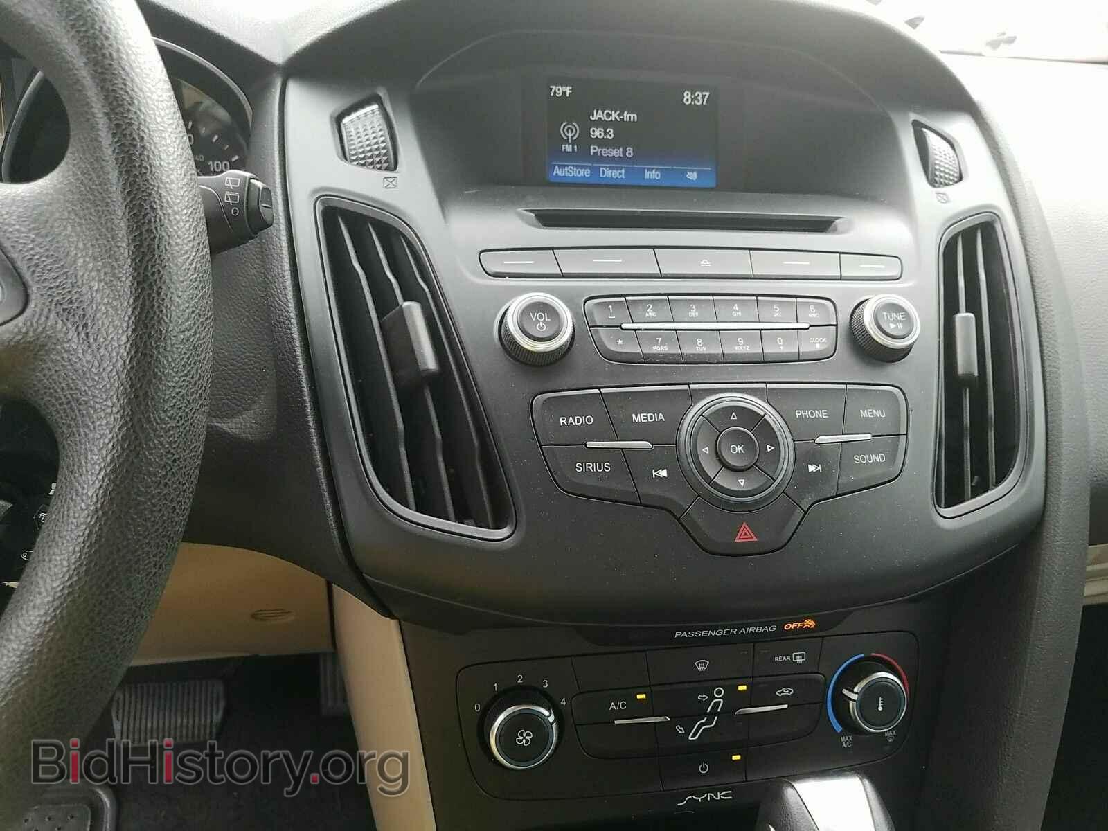 2015 Ford Focus - VIN: 1FADP3K20FL353784 - Фото 4