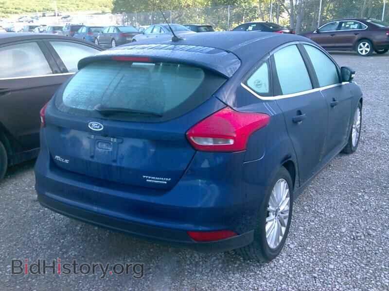 2016 Ford Focus - VIN: 1FADP3N27GL211705 - Фото 2