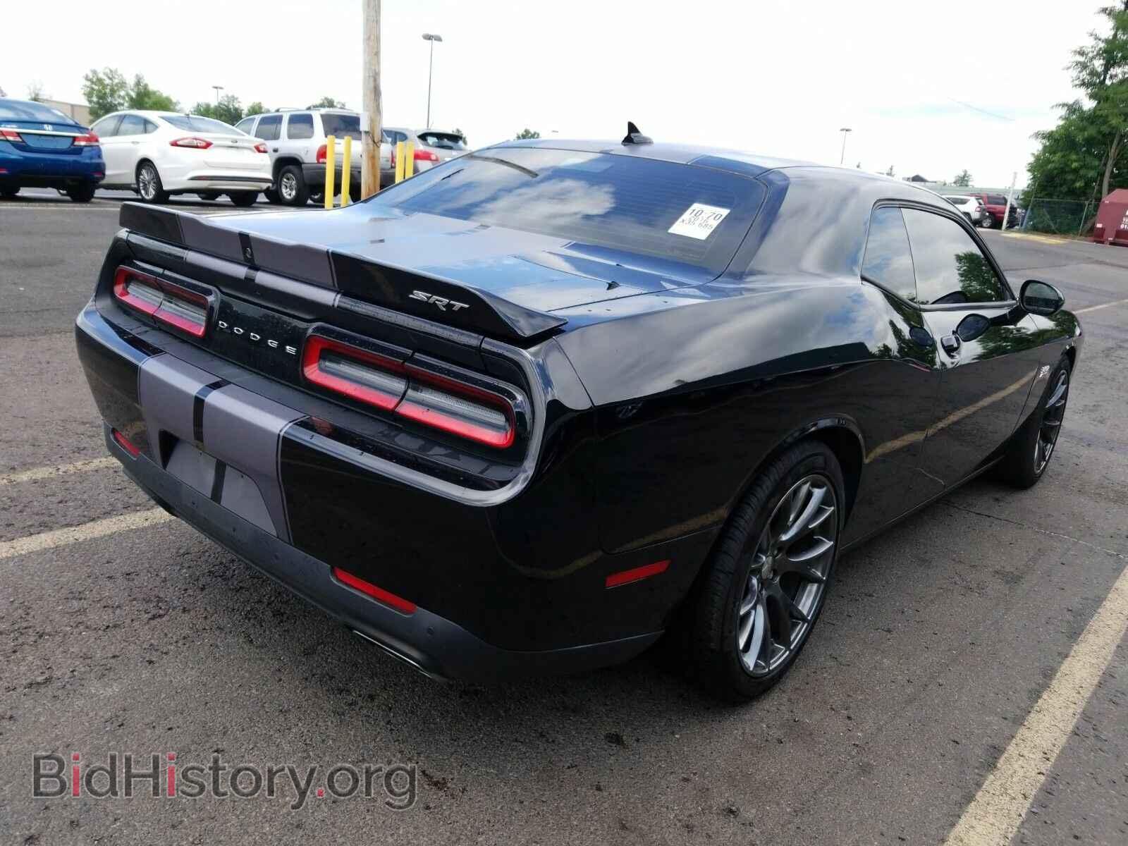 2016 Dodge Challenger - VIN: 2C3CDZDJXGH316640 - Фото 2