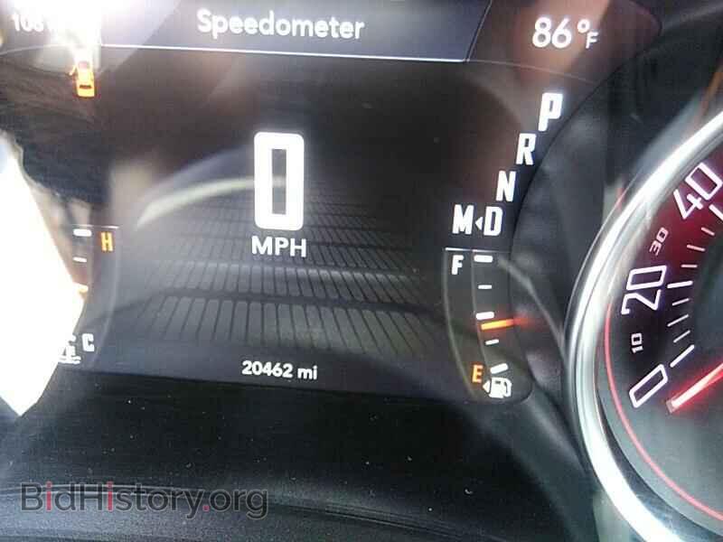 2017 Dodge Challenger - VIN: 2C3CDZBT8HH656195 - Фото 5