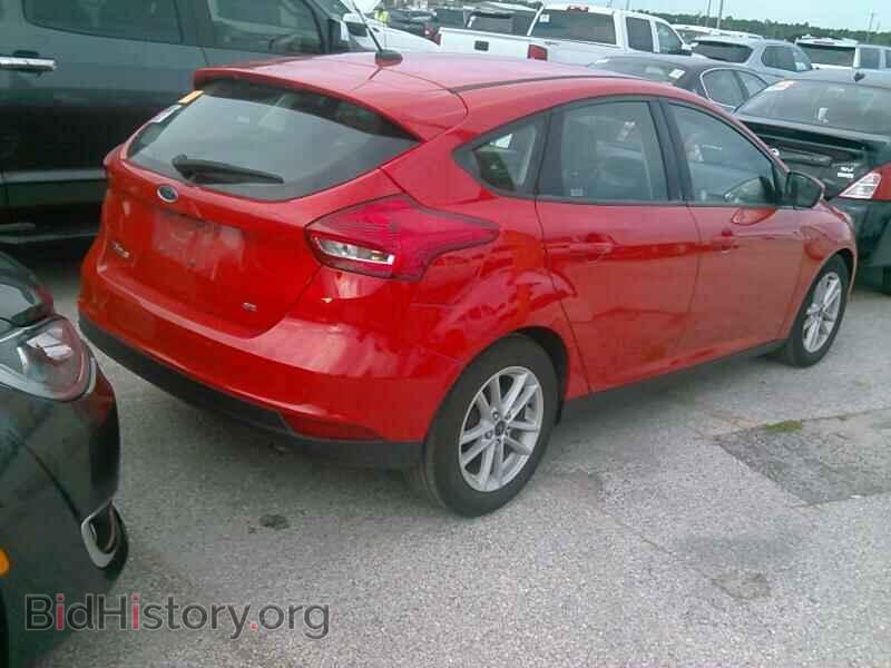 2017 Ford Focus - VIN: 1FADP3K26HL247844 - Фото 2