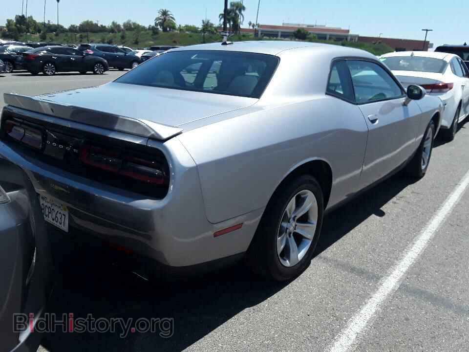 2018 Dodge Challenger - VIN: 2C3CDZAG3JH242557 - Фото 2