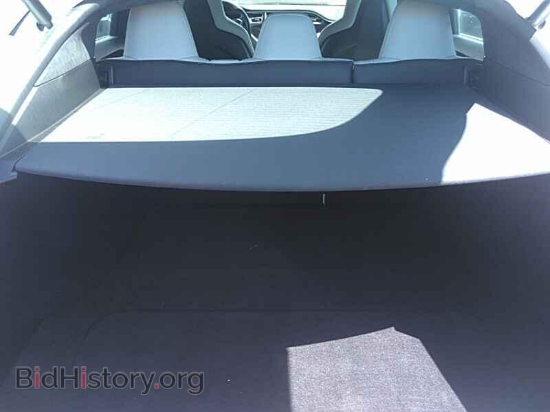 2015 Tesla Model S - VIN: 5YJSA1E40FF118924 - Фото 7