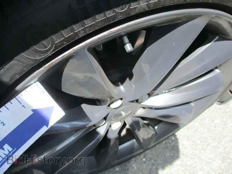 2015 Tesla Model S - VIN: 5YJSA1E40FF118924 - Фото 8