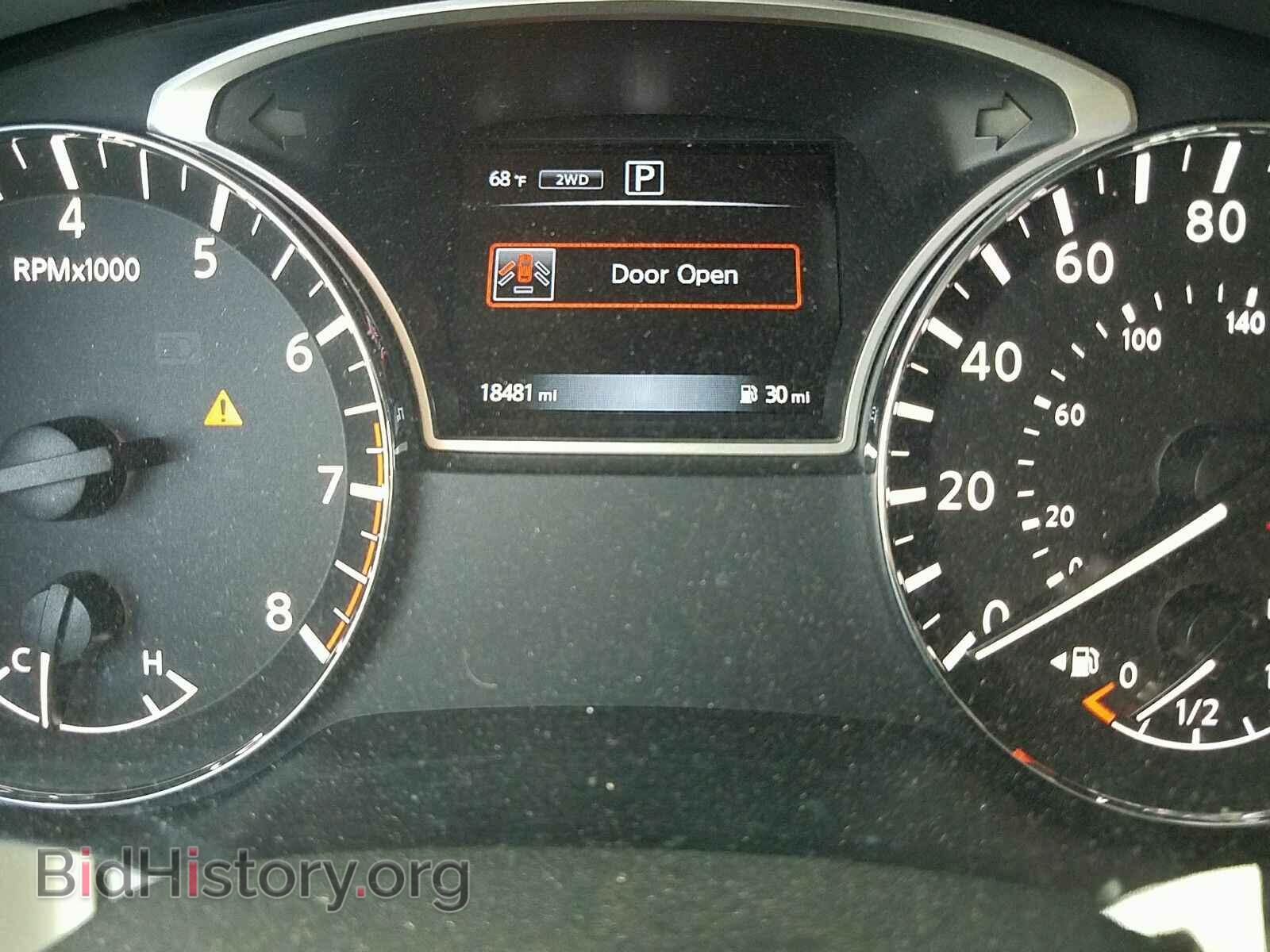 2017 Nissan Pathfinder - VIN: 5N1DR2MMXHC601714 - Фото 5