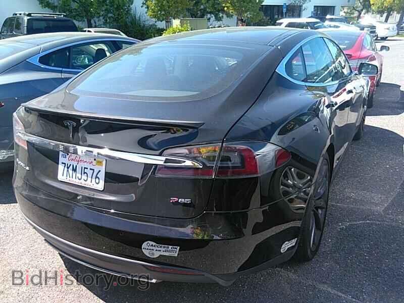 2014 Tesla Model S - VIN: 5YJSA1H14EFP55198 - Photo 2