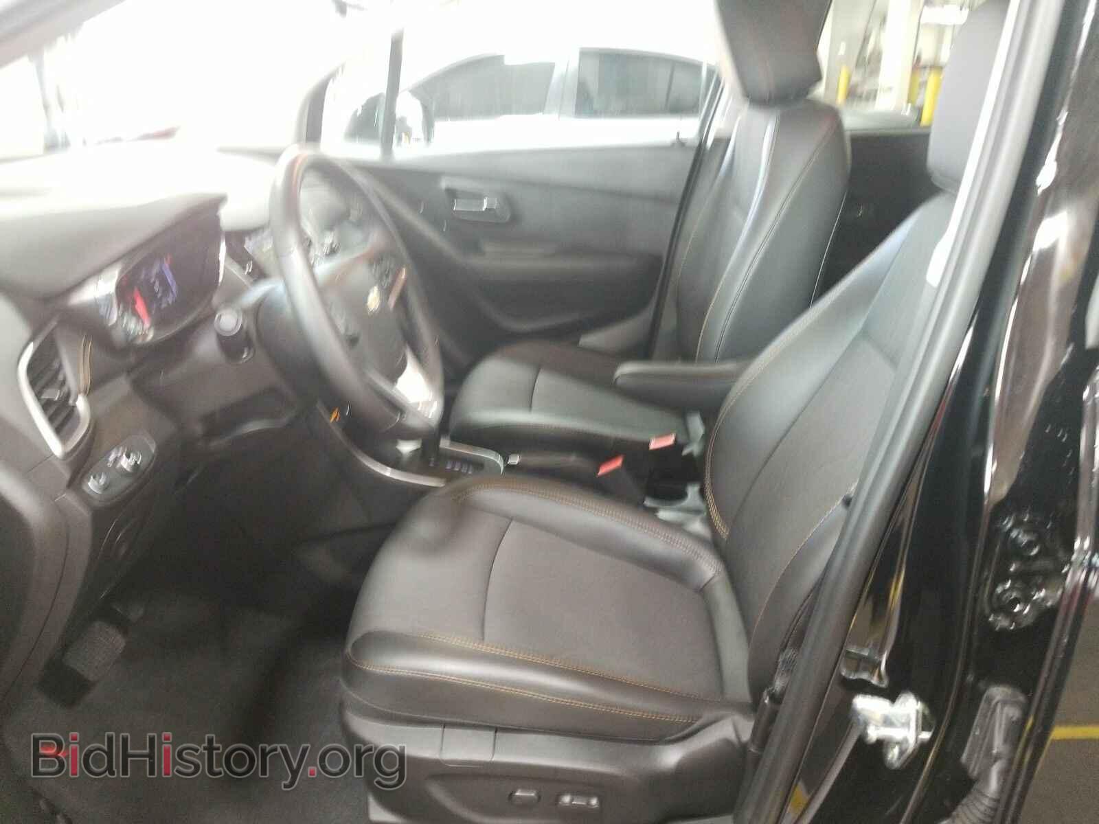 2019 Chevrolet Trax - VIN: 3GNCJLSB3KL161885 - Фото 3
