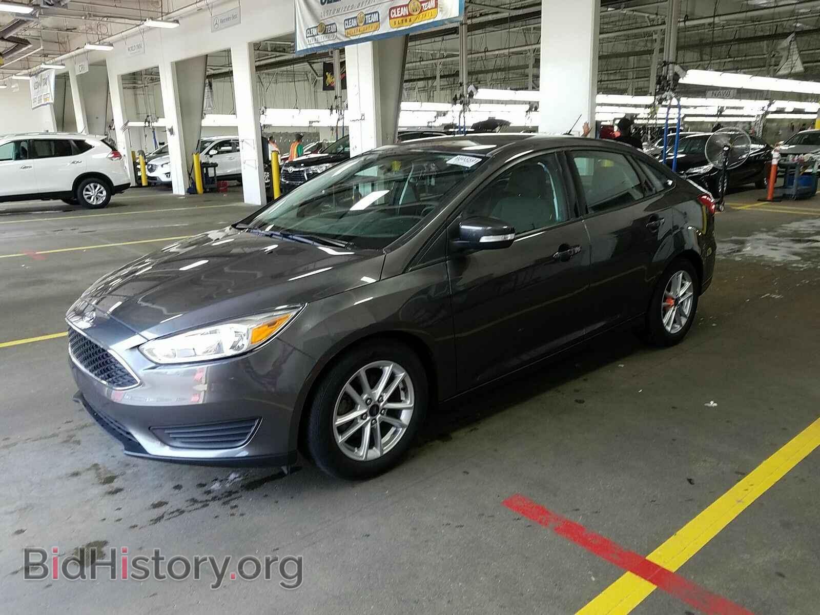 Фотография 1FADP3F22GL256615 - Ford Focus 2016