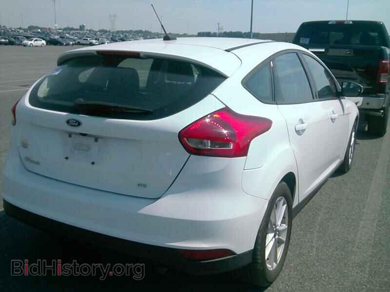 2016 Ford Focus - VIN: 1FADP3K29GL350027 - Фото 2