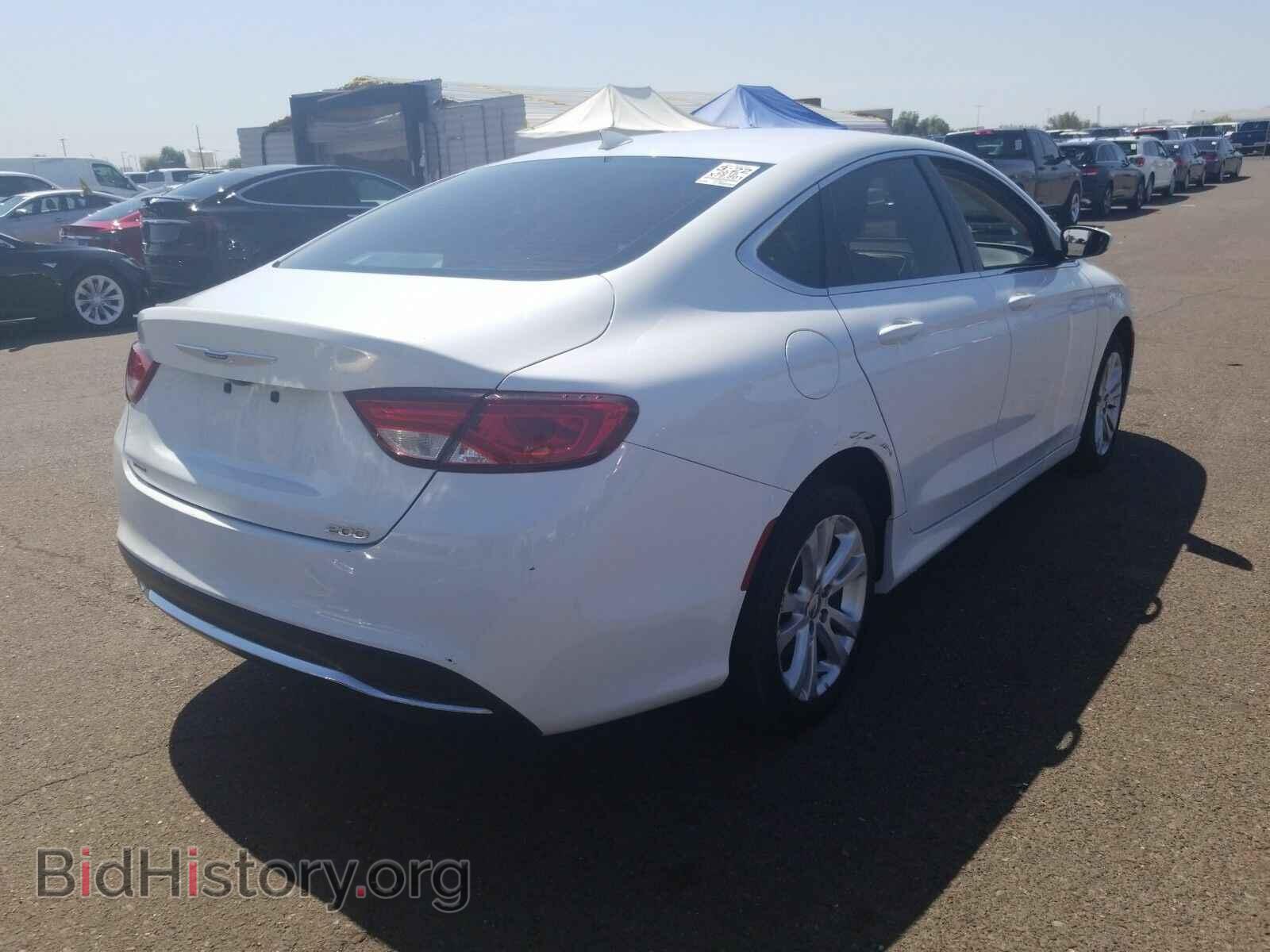 2016 Chrysler 200 - VIN: 1C3CCCAB7GN141493 - Фото 2