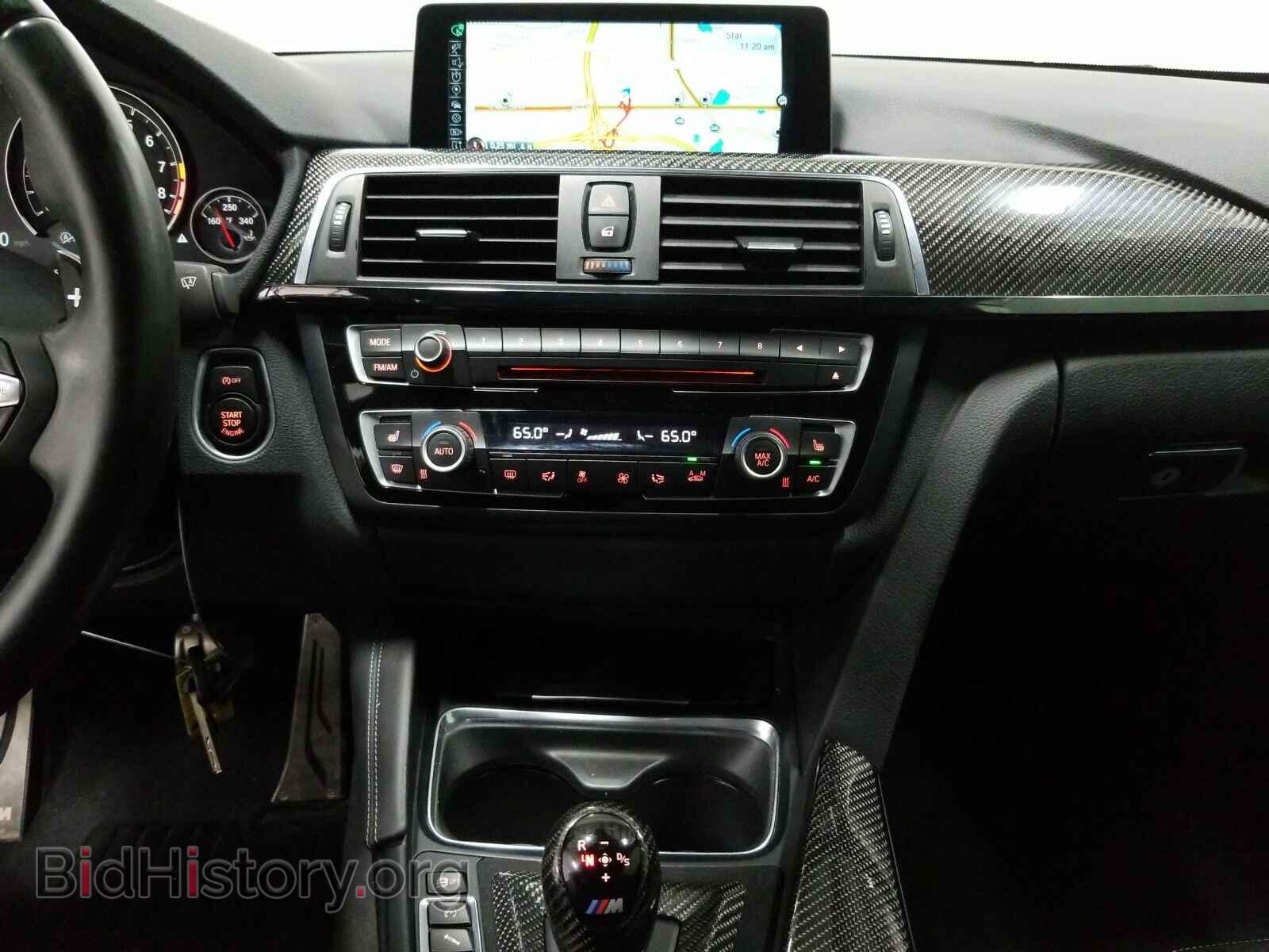 2016 BMW M4 - VIN: WBS3R9C51GK708523 - Фото 4