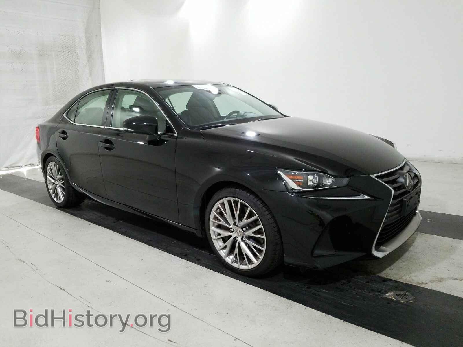 2017 Lexus IS - VIN: JTHBA1D29H5042218 - Фото 3