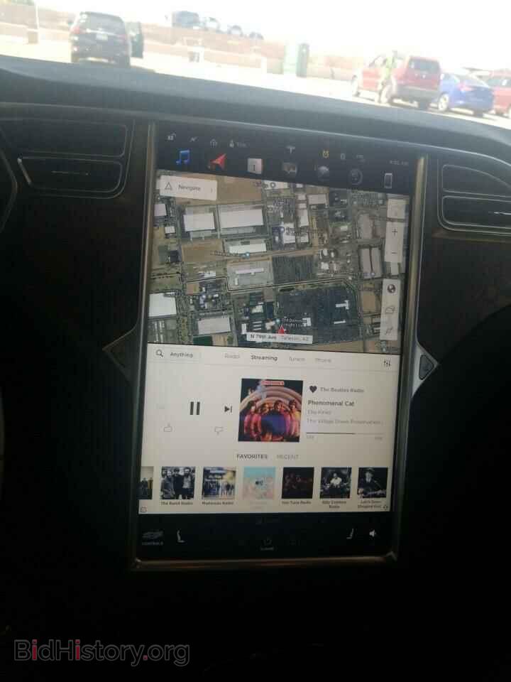 2016 Tesla Model S - VIN: 5YJSA1E21GF145341 - Фото 4