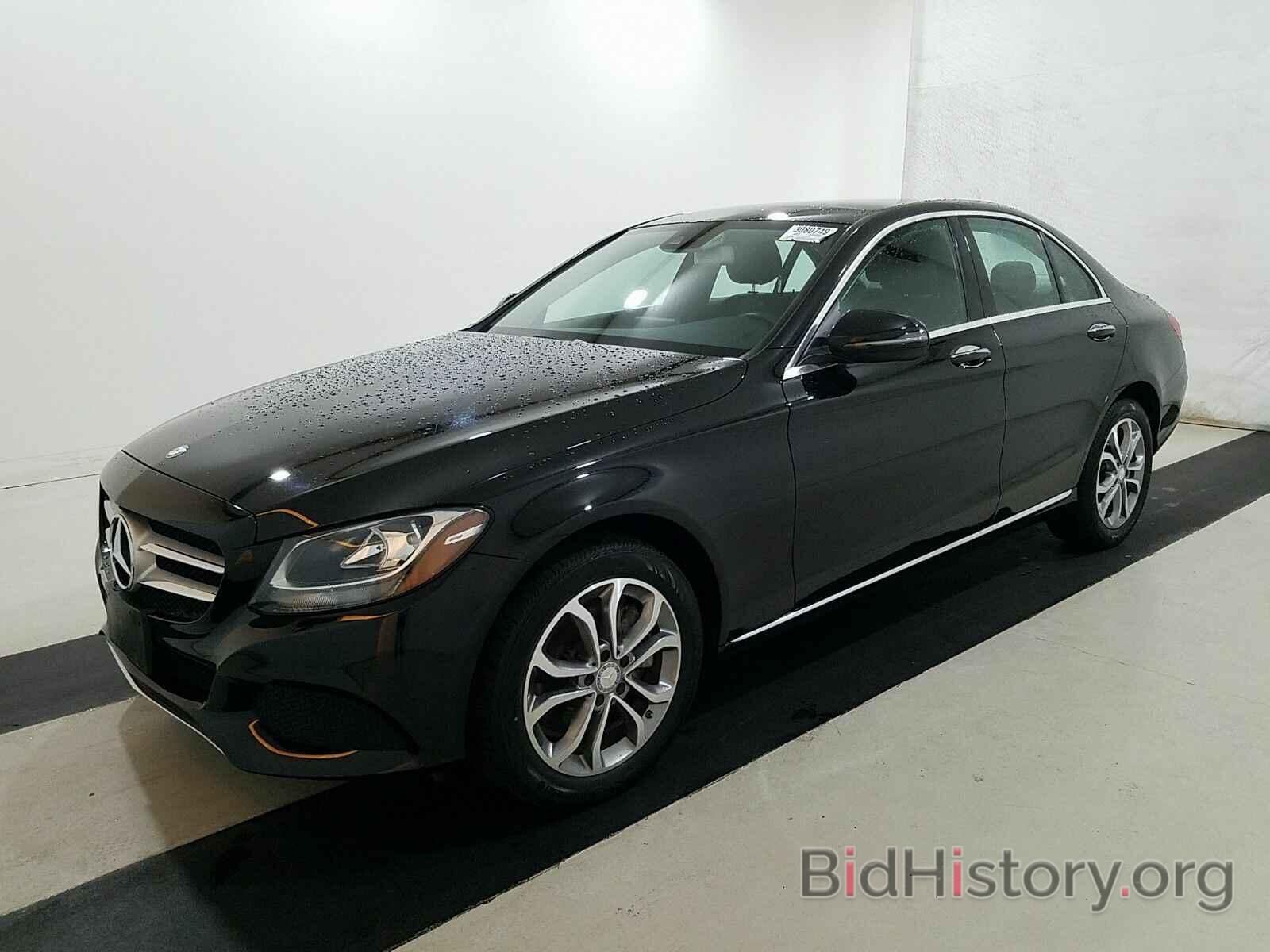 Photo 55SWF4KBXHU189816 - Mercedes-Benz C-Class 2017