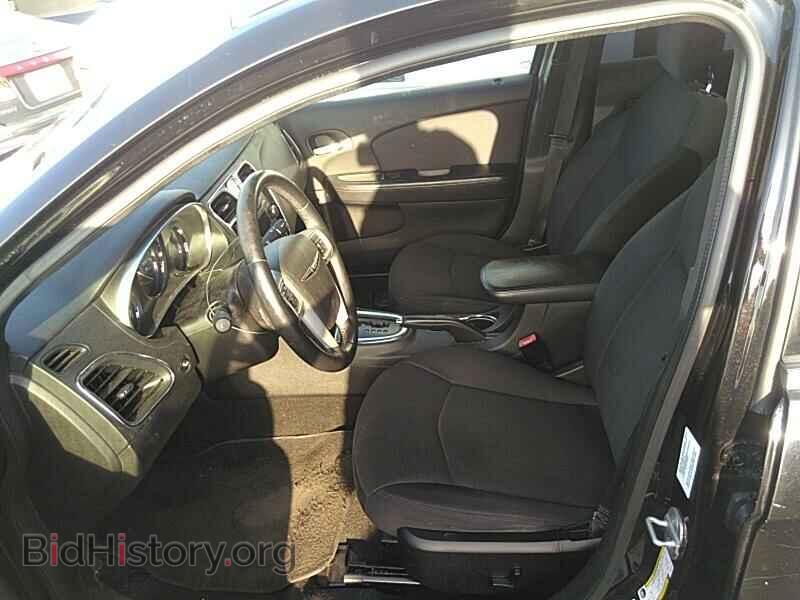 2012 Chrysler 200 - VIN: 1C3CCBBG1CN261143 - Фото 3